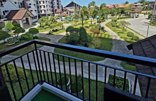 Basak House | Kai's Luxe Balcony Suite at Royal Oceancrest Mactan