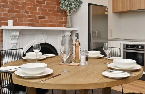 Kaiapoi Apartment | Kaiapoi Luxury Accommodation 1 -Historic and Luxury Apartment in Kaiapoi