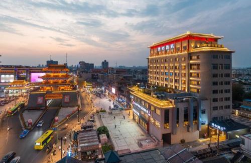 Shunhe Hui District Hotel | Kaifeng Drum Tower Square, Qingming Riverside Landscape Garden, Manxin Hotel