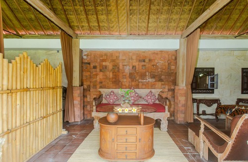 Kemenuh House | Kailash Suite by GenuineHost