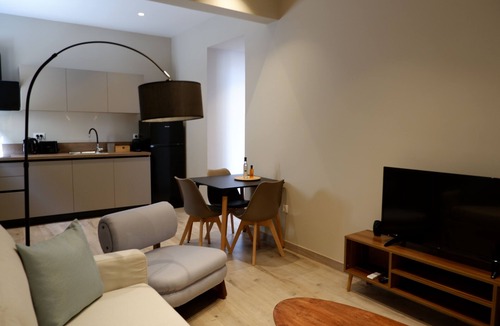 Barbati House | Kaiser Luxury Suites