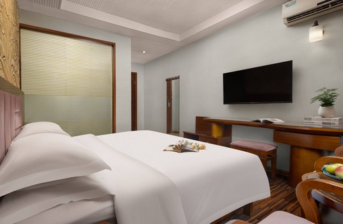 Yue Lu Hotel | Kaiserdom Changsha West Bus Terminal