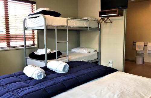 Ngaio Bay Hostel | Kaiteri Lodge