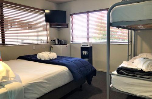 Ngaio Bay Hostel | Kaiteri Lodge