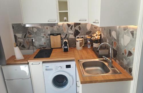 Samos Town Apartment | Kalami Seaview