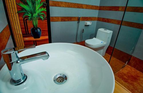 Varkala Bed & Breakfast | Kallayi Beachside Resort