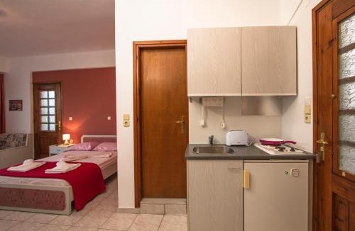 Kissamos Apartment | Kallergiana Studios