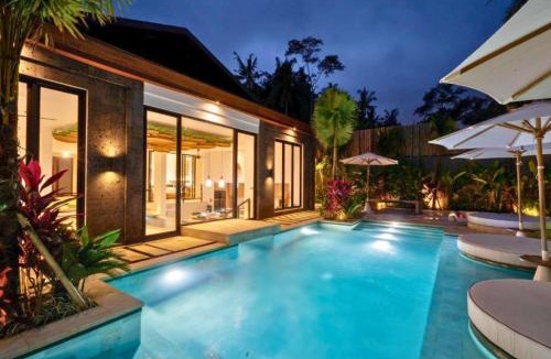 Pejeng Villa | Kalya Luxurious 8 BR Private Pool Villa