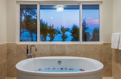 Laie House | Kamalani!!