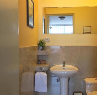 Miraflores Apartment | Kanata Properties