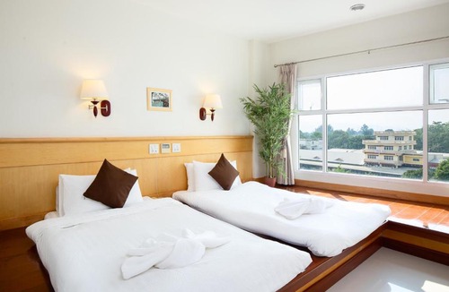 Ban Tai Hotel | Kanchanaburi City Hotel