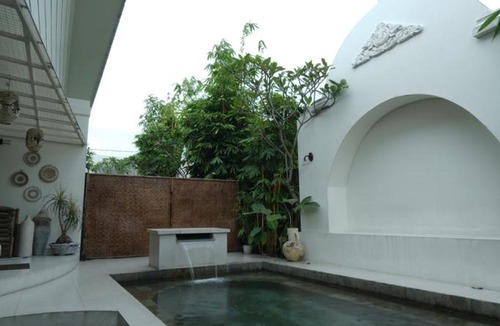 Ngaglik Hotel | Kanjeng Heritage Villa by Raminten