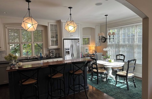 Fairway House | Kansas City 5-bedroom in luxury neighborhood with home gym, World Cup 2026
