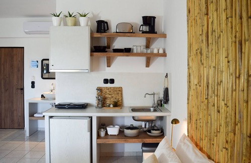 Galatas House | Kanso Rooms