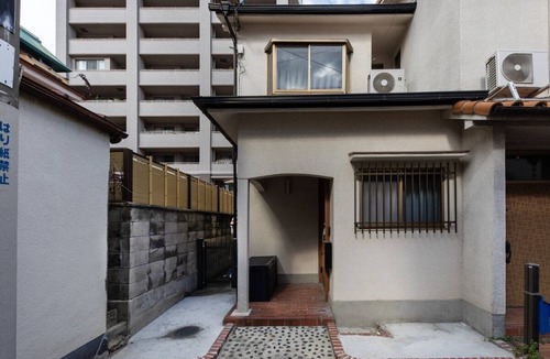 Joto House | Kaori | 香