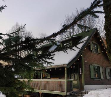 Izvoare Ski Chalet | Karak Chalet