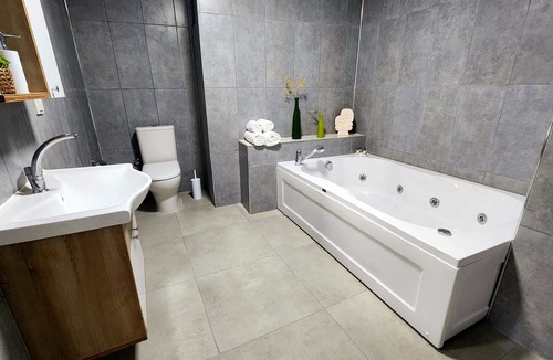 Eski Lara Hotel | Karden Otel