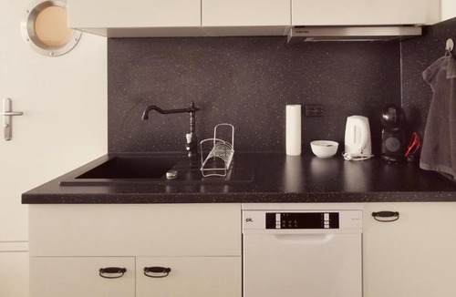Landstrasse Apartment | Kardinal Studios