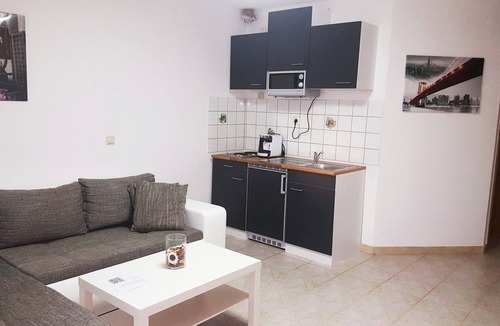 Neckarsulm Apartment | KaRest – Compact Apartment with Balcony