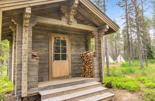 Hautajarvi Cottage | Karhunkierros Cabins & Huts