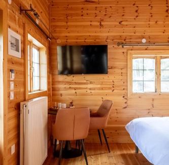 Synikia Mesi Trikalon Ski Chalet | karion houses