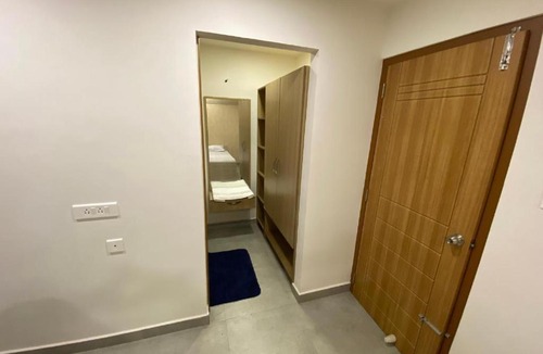 Perumbaikad Hotel | KARIPPALS INN