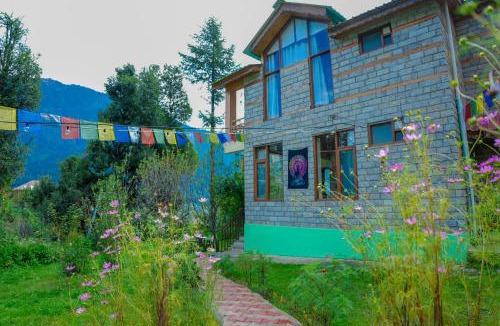 Kasol Hotel | Karma Stays