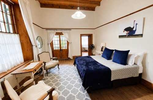 Graaff-Reinet House | Karoo Donkin