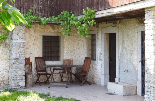 Kras House | Karst stone cottage