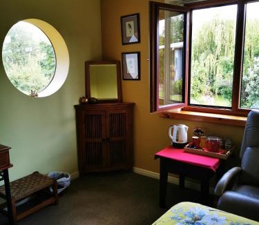 Takaka Bed & Breakfast | Karstaway Haven