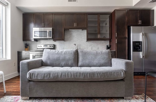 Waller Creek District Apartment | Kasa | Comfy Studio with Amenity Access | Austin