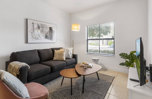 Davie Apartment | Kasa | Explore Dania Beach Pier & State Park | Fort Lauderdale