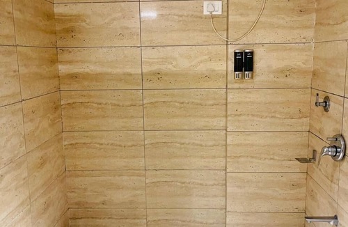 Gandhinagar Hotel | Kasa Hotel