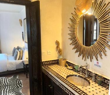 Ait Zat Bed & Breakfast | Kasbah Caracalla