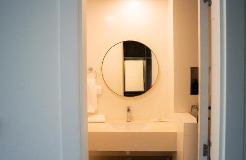 Omadhoo Hotel | Kashiveli Omadhoo