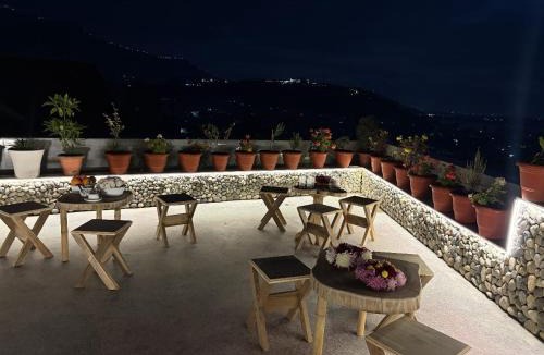 Brein House | Kashmir Beautiful Villa