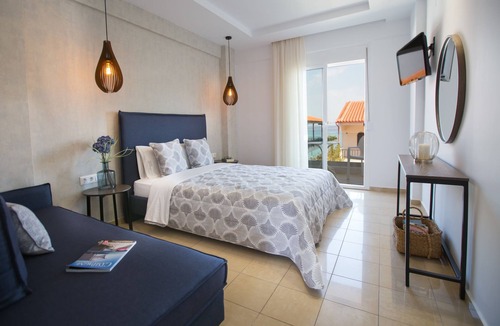 Polichrono House | Kassandra Studios