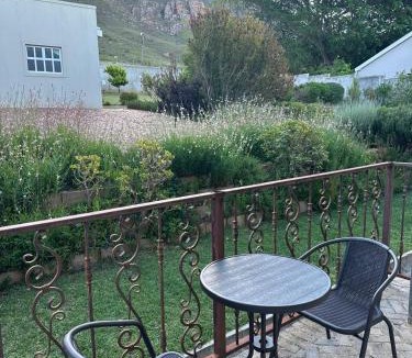 Riebeeck West Bed & Breakfast | Kasteelberg View
