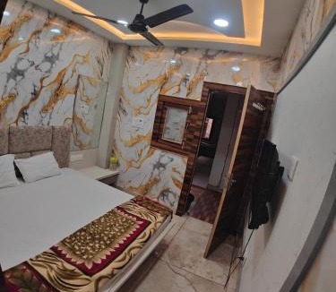 Mathura House | Kasturi Dham