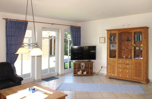 Nordseebad Burhave House | Katamaran II by Interhome
