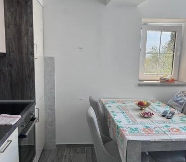 Perast Apartment | Katina Zgrada