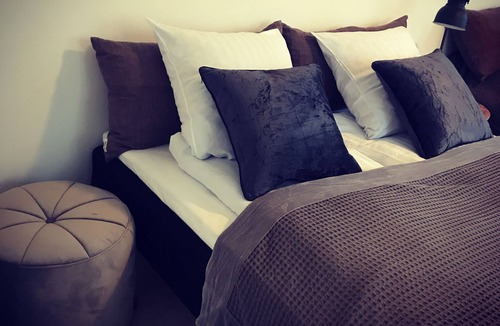 Tikob Bed & Breakfast | Katrinelund Bed and Breakfast