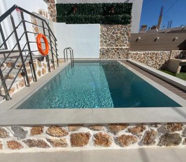 Kremasti Villa | Katsaras Sunset & Pool House