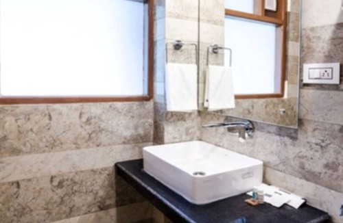 Aleo Hotel | Kavin Suryansh Regency - Near Mall Road