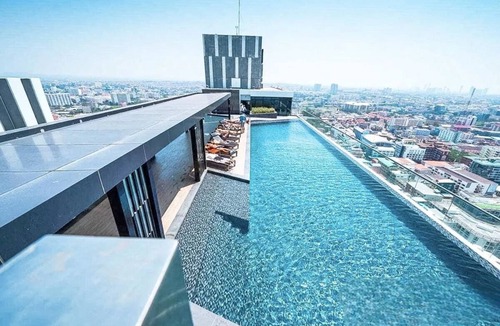 Pattaya Bay Apartment | Kaws Theme - Luxury Seaview High Floor l Infinity Pool l Central Pattaya