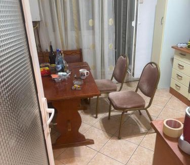 Alba Iulia Apartment | Kay Borsa