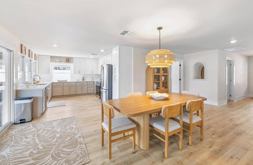 Spring Hill House | Kayaks/Waterfront/Sunsets/Pool