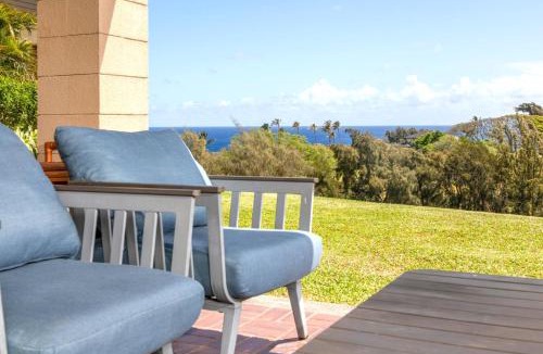 Kapalua Apartment | KBM Resorts FREE CAR Kapalua Ridge Villas Ocean view Recently remodeled Ground Floor 1-Bedroom Den Condo KRV-514