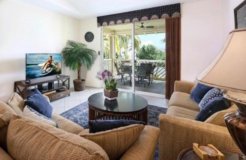 Waikoloa Apartment | KBM Resorts FREE CAR Waikoloa 2-Bedroom Villa Steps to Pool Beach FVW-L32