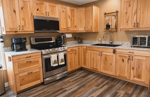 Huntsburg House | KC's Hideout your true Western retreat in the heart of Amish Country!